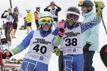 Una nevada de 40 cm en Baqueira da la bienvenida al 13º Trofeo de Esquí Fundación Jesús Serra